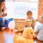 Comment choisir une baby-sitter pour votre enfant ?