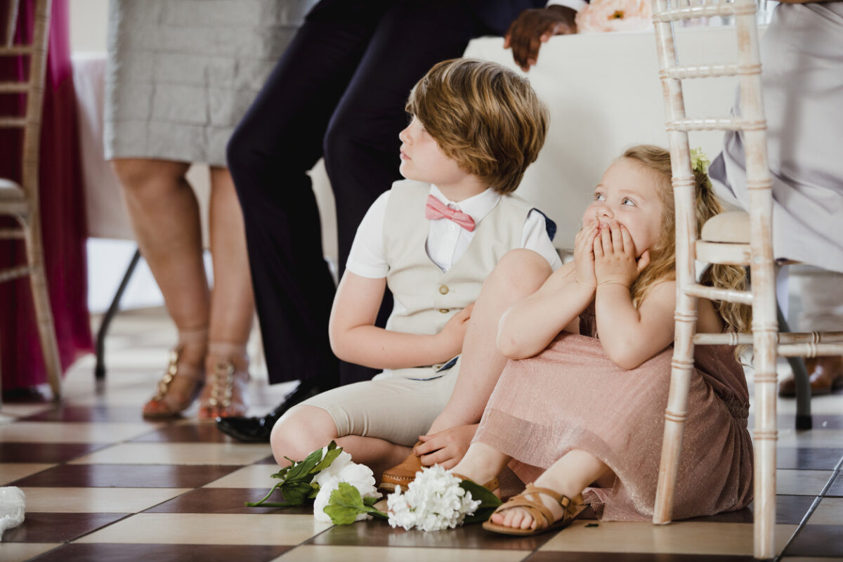 tenues enfants fêtes événements familiaux)